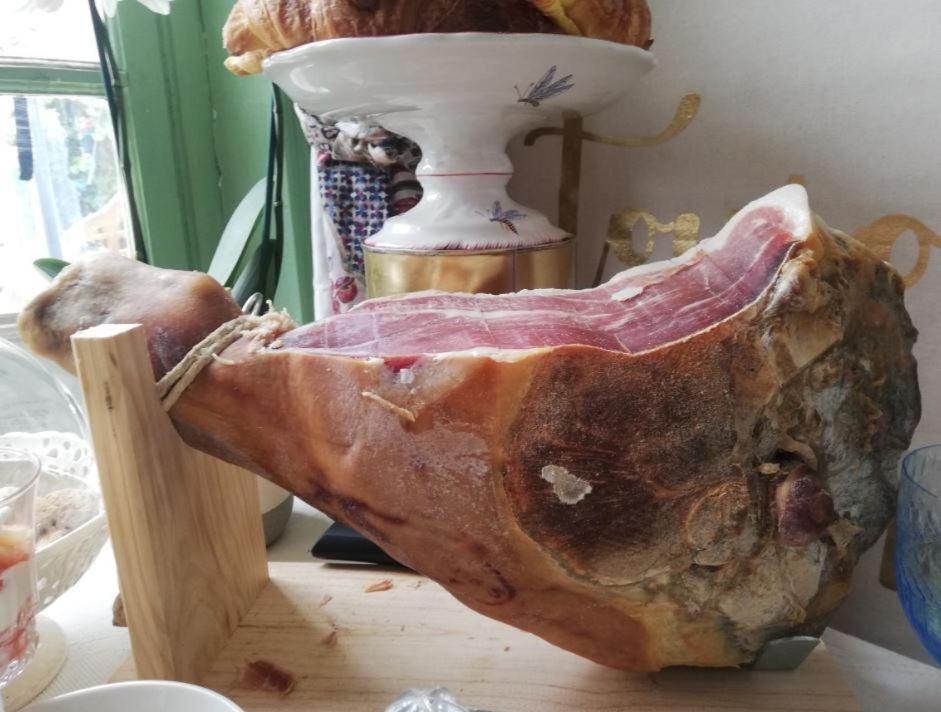 Hotellerie Jardiniers Gourmands Morsains Buitenkant foto